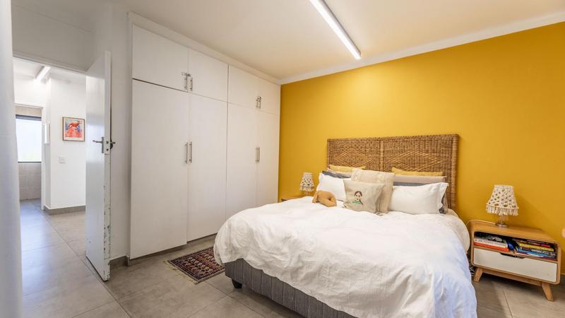 3 Bedroom Property for Sale in Bloubergrant Western Cape